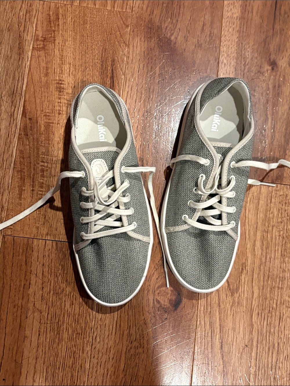 OluKai Women's Pehuea Li Lightweight Sneakers